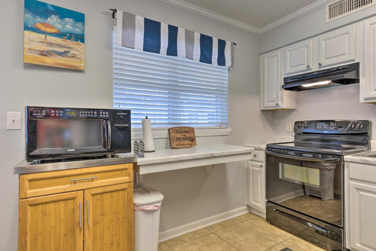 Downtown Gulf Shores Condo - 1 Block To Beach! 외부 사진