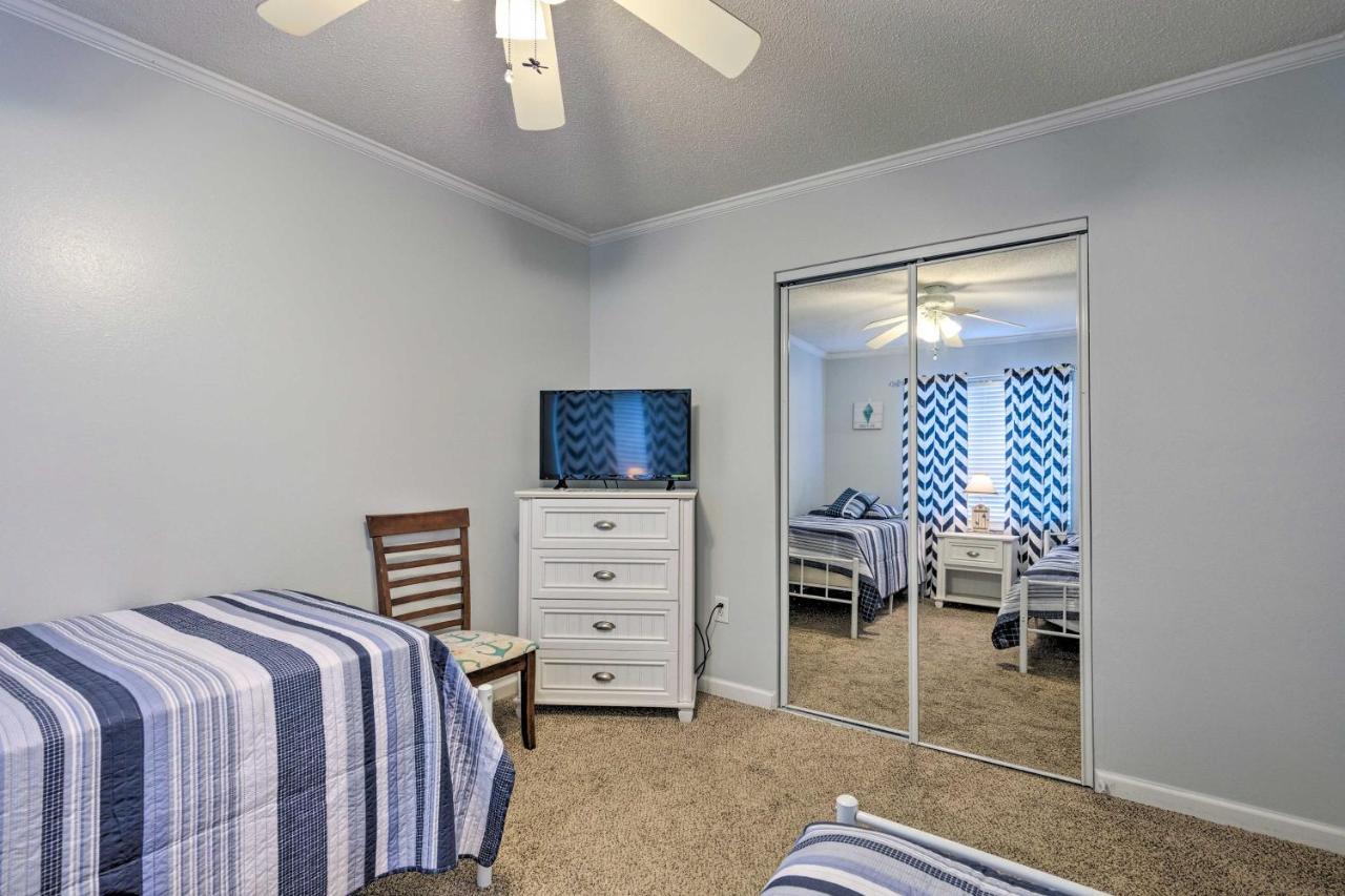 Downtown Gulf Shores Condo - 1 Block To Beach! 외부 사진